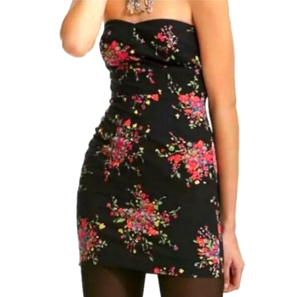 BNWT SEALED. 0 Free People Spring/Summer Strapless Dress - Picture 1 of 3